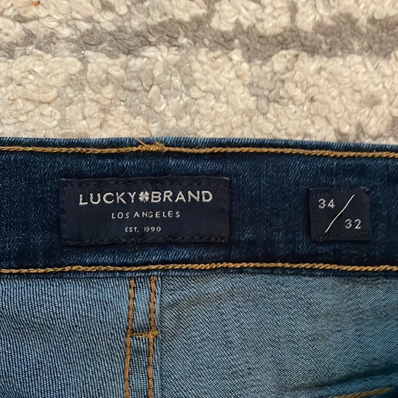 Lucky Brand Jeans - Picture 2 of 3